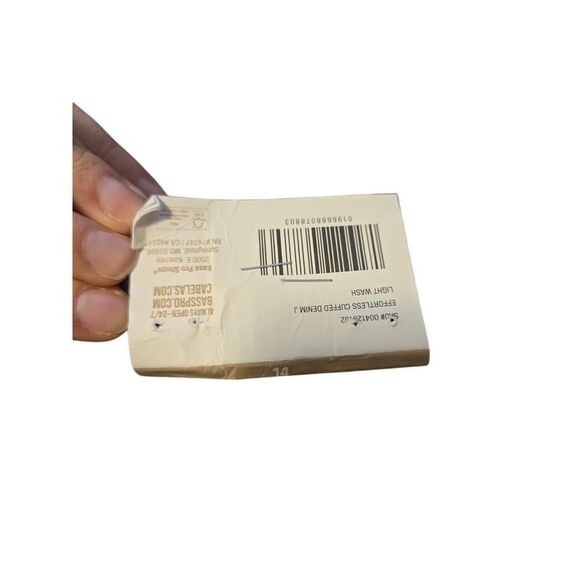 Natural Reflections Effortless Cuffed Denim Jeans in a light wash. - Picture 2 of 2